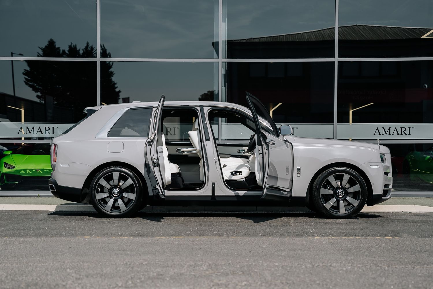 Rolls Royce Cullinan V12
