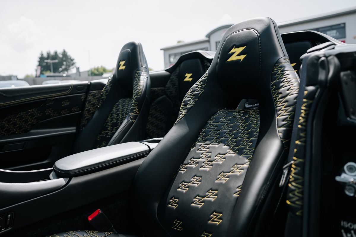 Aston Martin Vanquish Zagato Volante