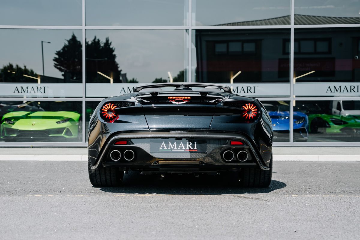 Aston Martin Vanquish Zagato Volante