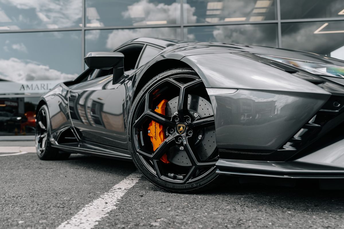 Lamborghini Huracan LP640-2 Tecnica