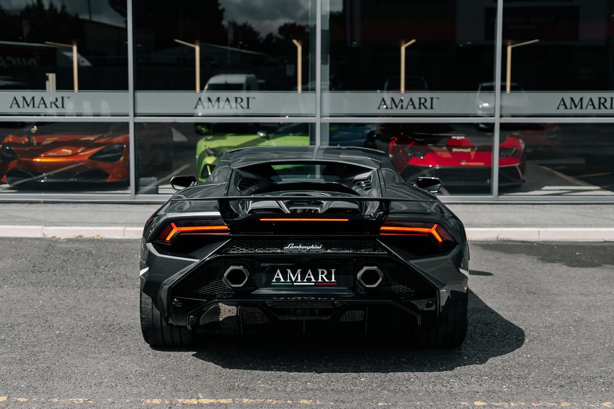 Lamborghini Huracan LP640-2 Tecnica