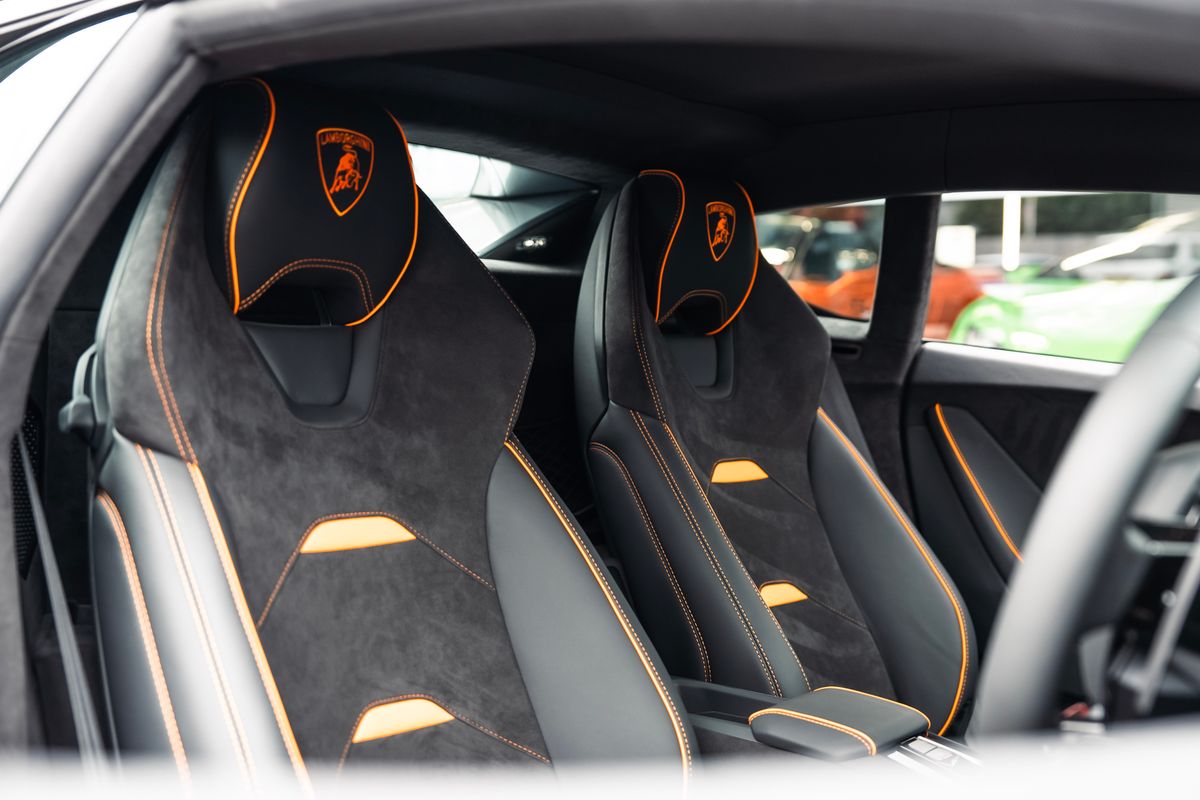 Lamborghini Huracan LP640-2 Tecnica