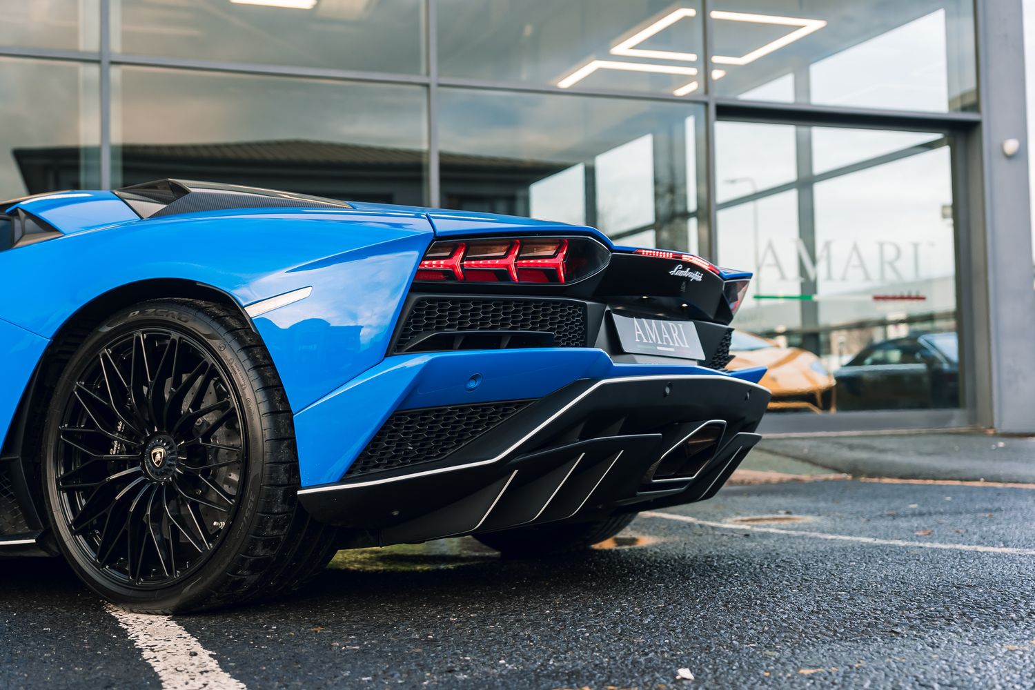 Lamborghini Aventador S Roadster LP 740-4