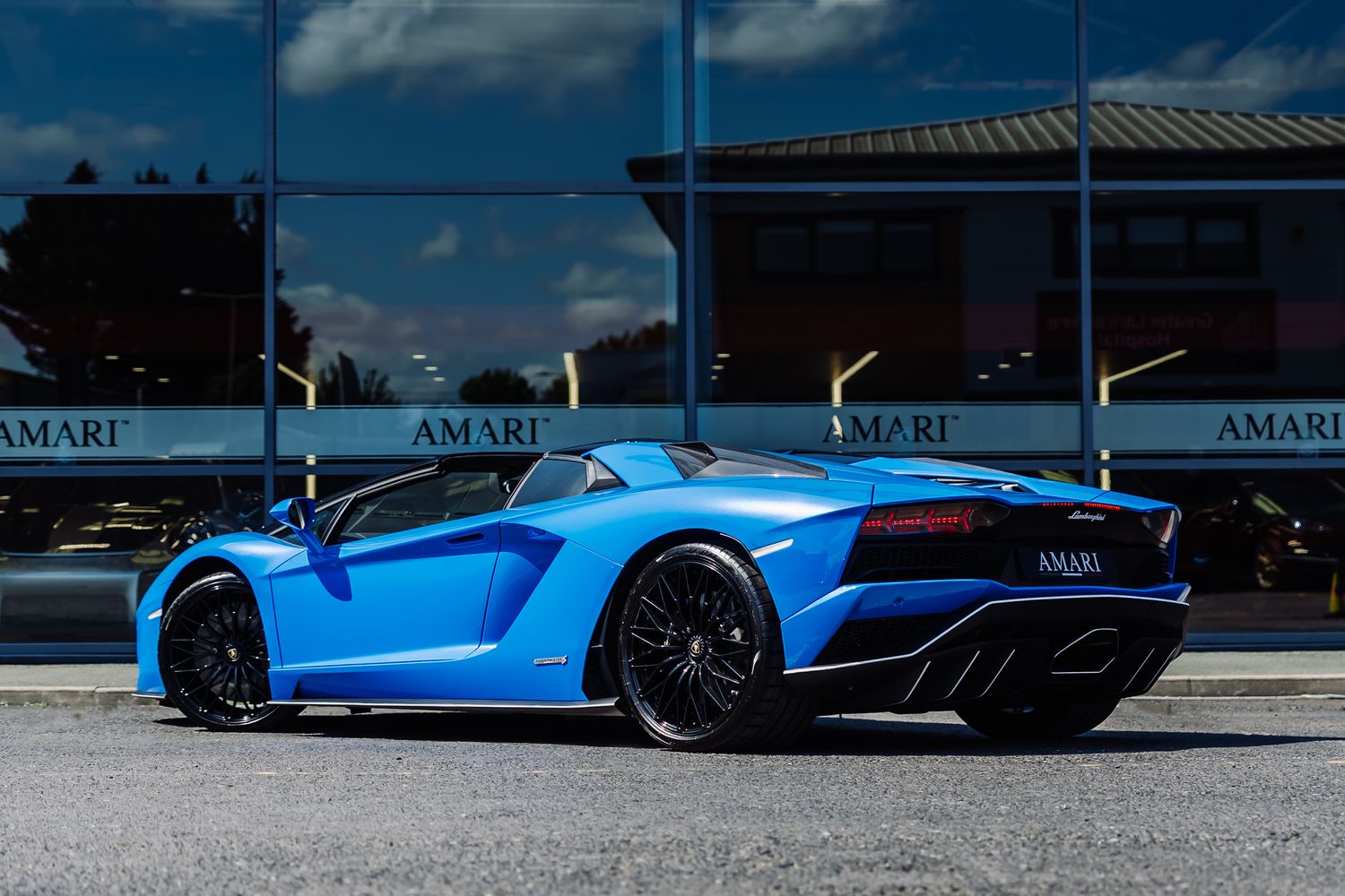 Lamborghini Aventador S Roadster LP 740-4
