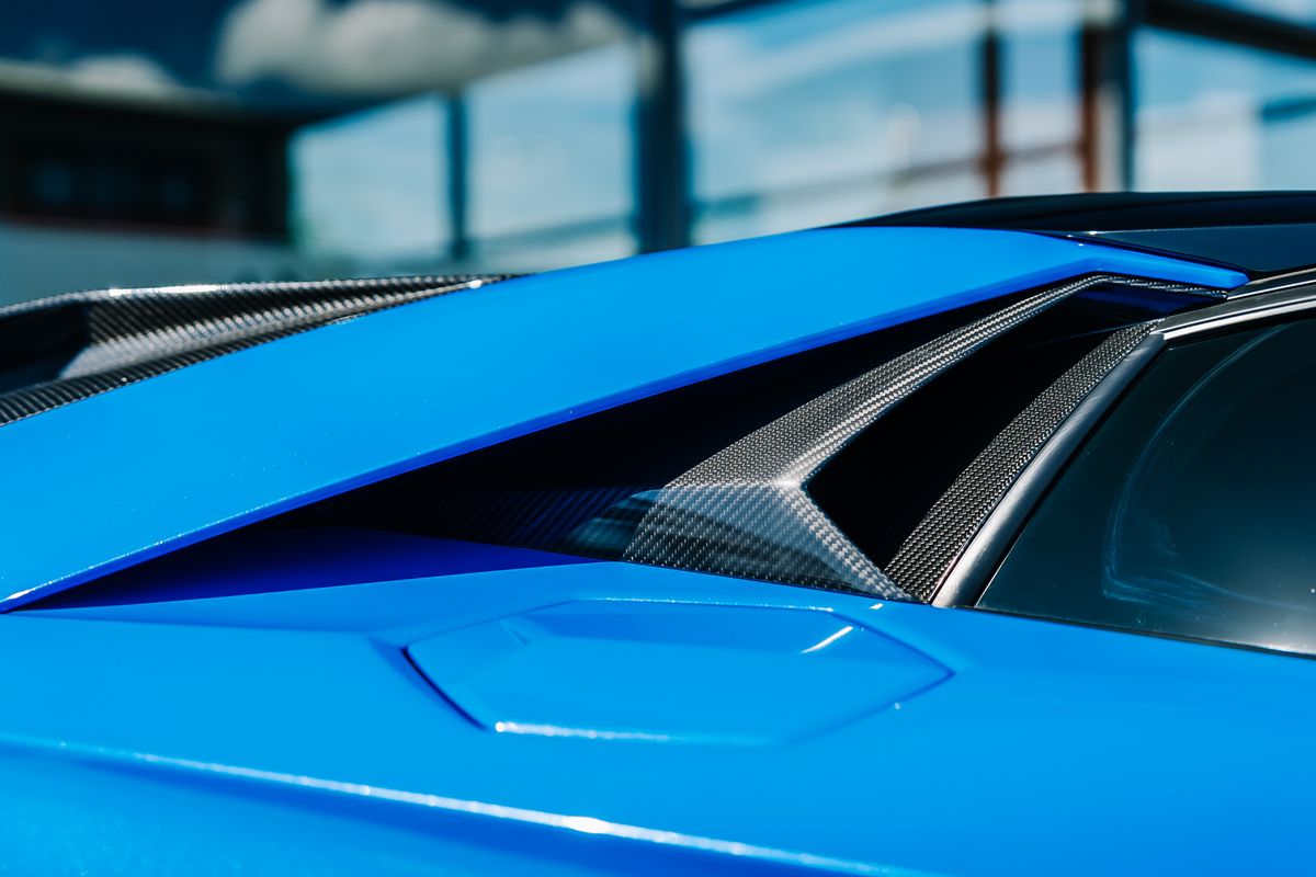 Lamborghini Aventador S Roadster LP 740-4