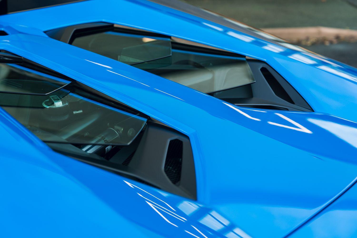 Lamborghini Aventador S Roadster LP 740-4