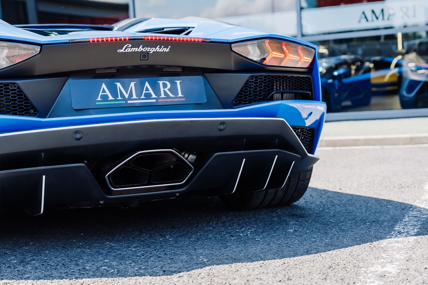 Lamborghini Aventador S Roadster LP 740-4