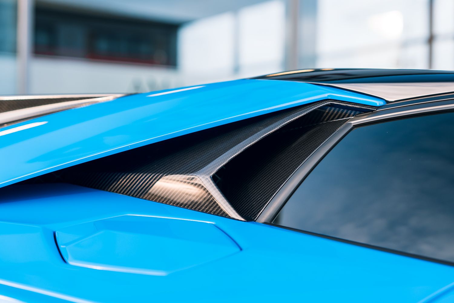 Lamborghini Aventador S Roadster LP 740-4