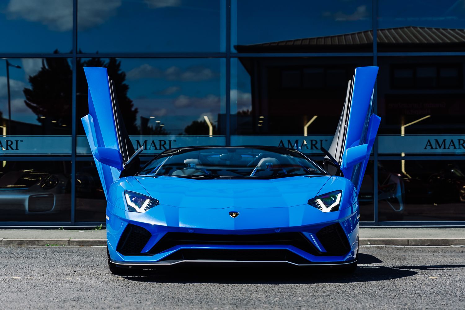 Lamborghini Aventador S Roadster LP 740-4