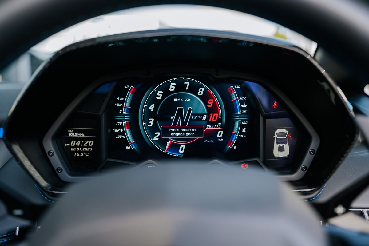 Lamborghini Aventador S Roadster LP 740-4