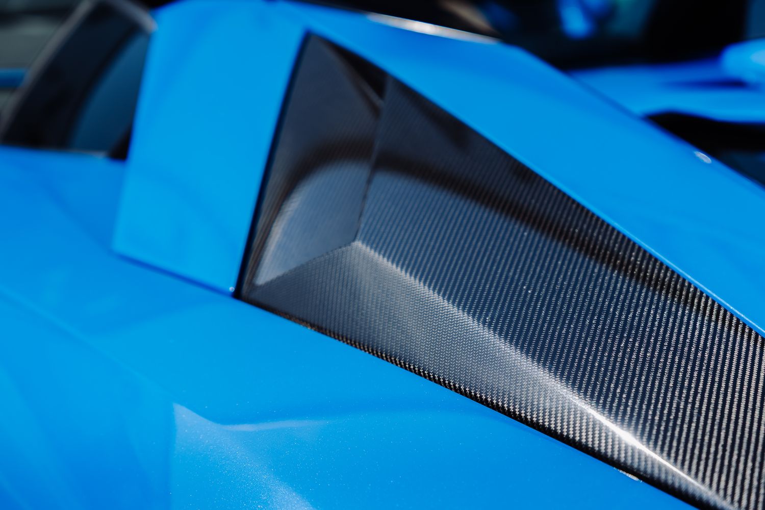 Lamborghini Aventador S Roadster LP 740-4