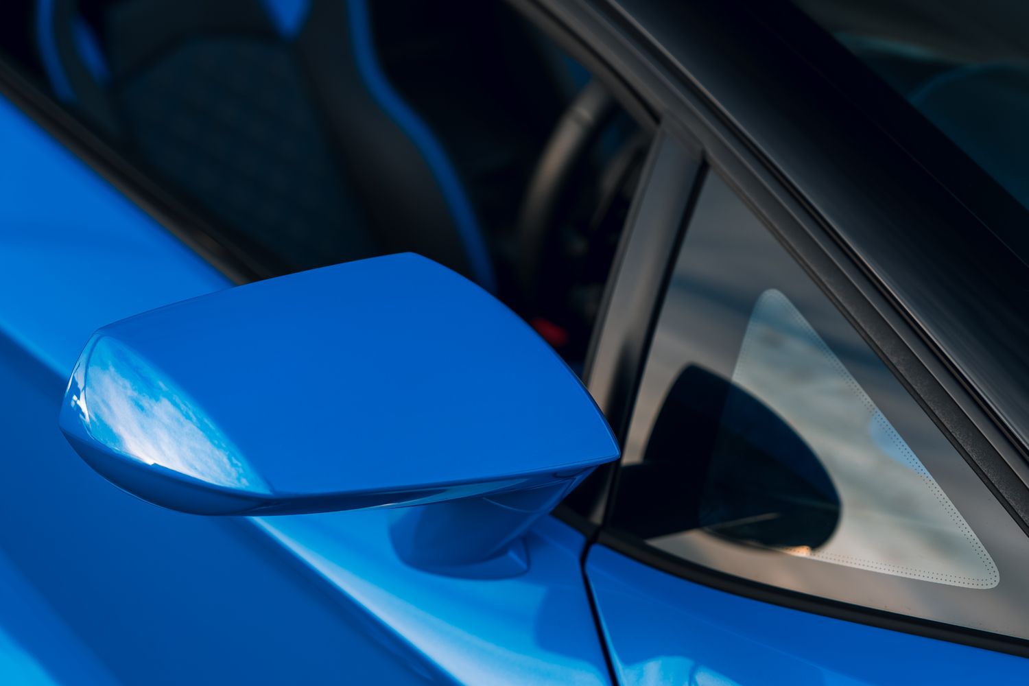 Lamborghini Aventador S Roadster LP 740-4