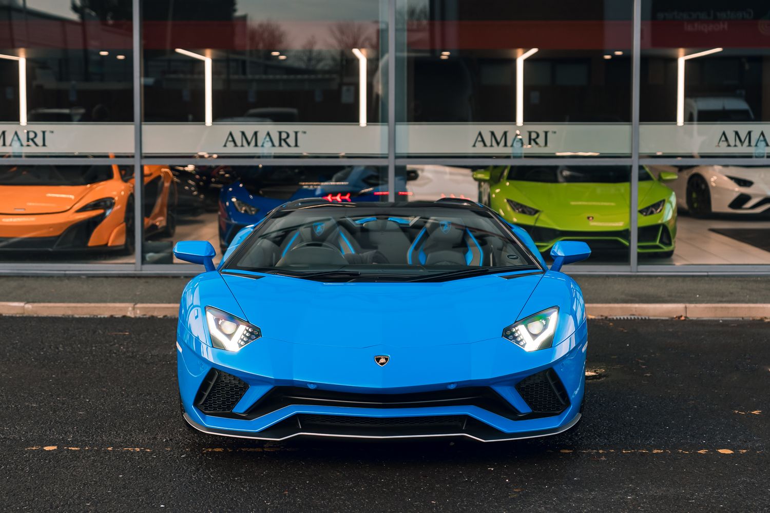 Lamborghini Aventador S Roadster LP 740-4
