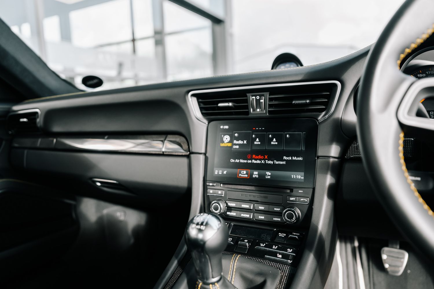 Porsche 911 991 GT3 Touring Manual