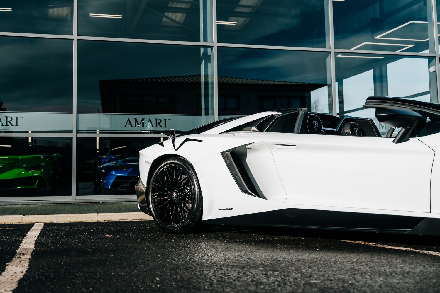 Lamborghini Aventador SV Roadster LP 750-4