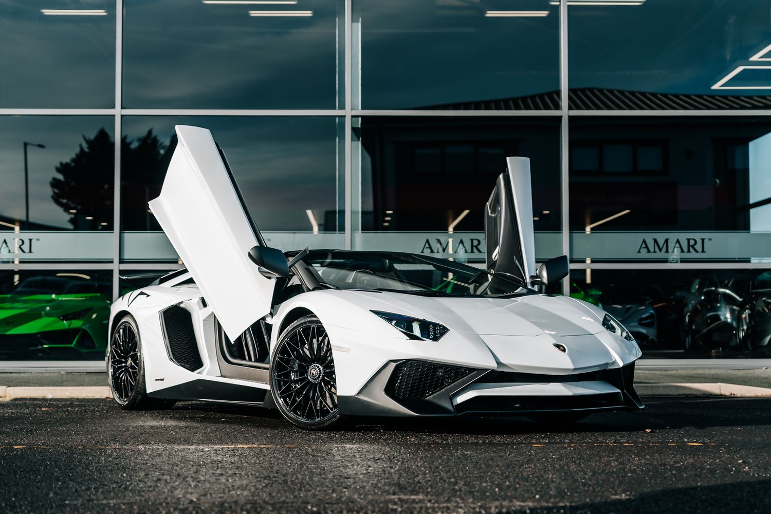 Lamborghini Aventador SV Roadster LP 750-4