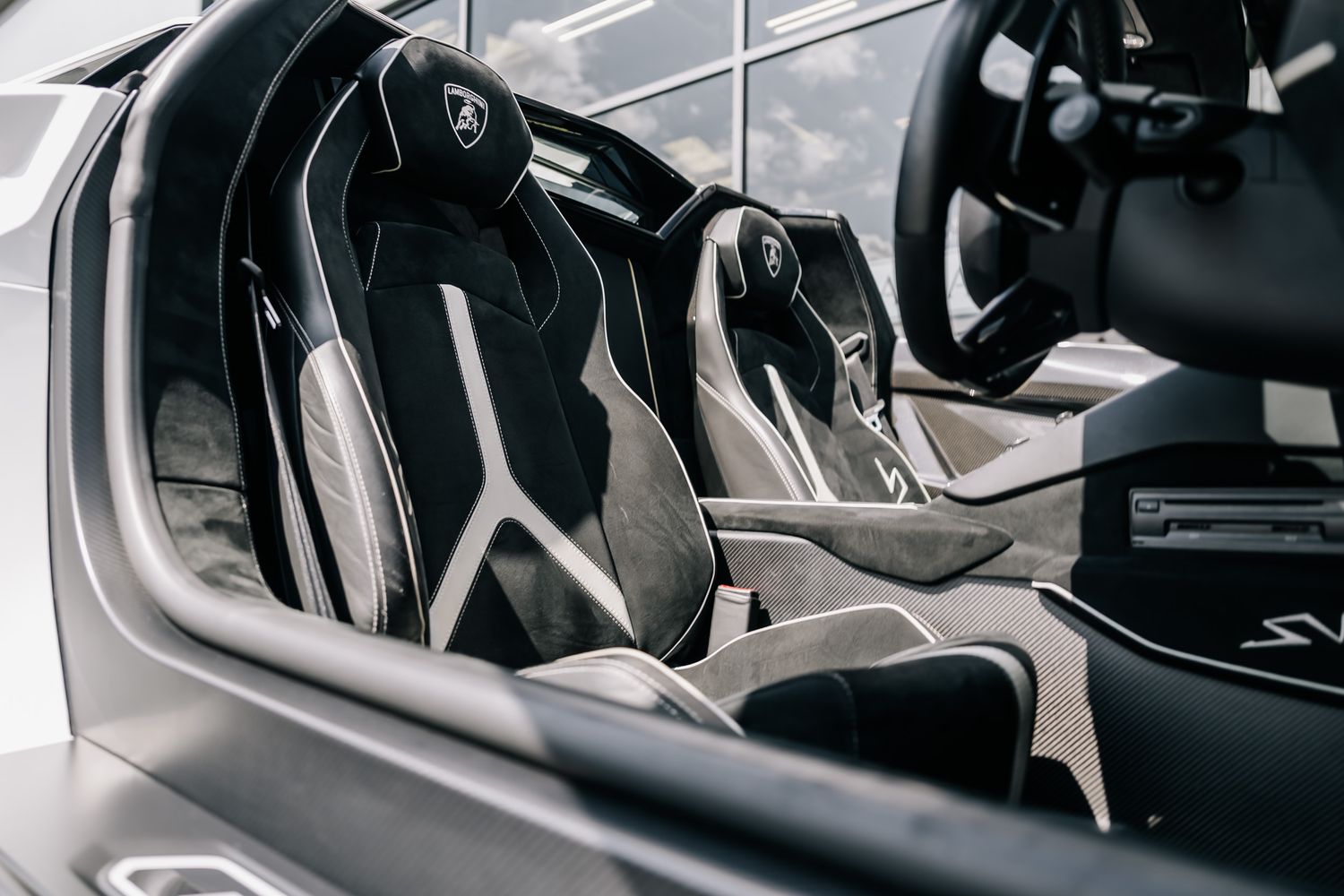 Lamborghini Aventador SV Roadster LP 750-4