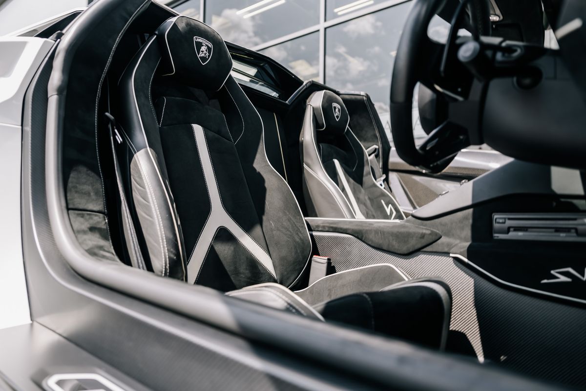 Lamborghini Aventador SV Roadster LP 750-4