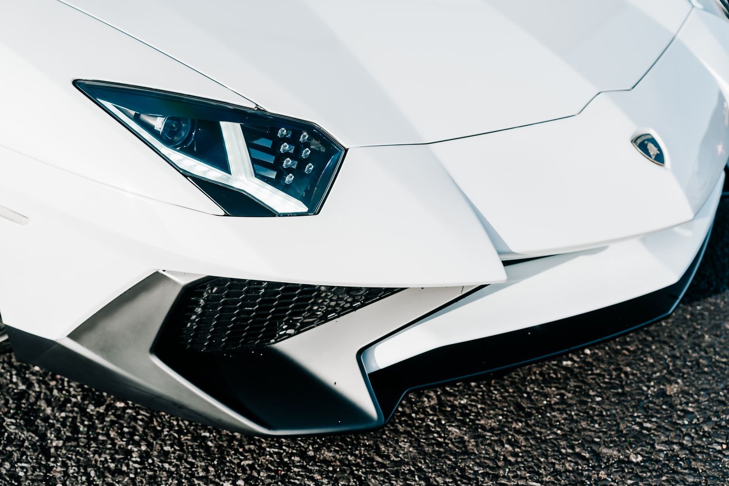 Lamborghini Aventador SV Roadster LP 750-4