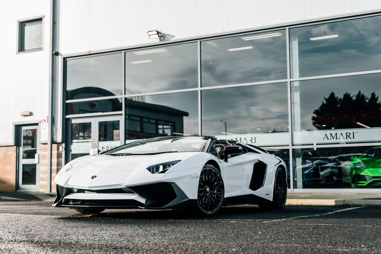 Lamborghini Aventador SV Roadster LP 750-4
