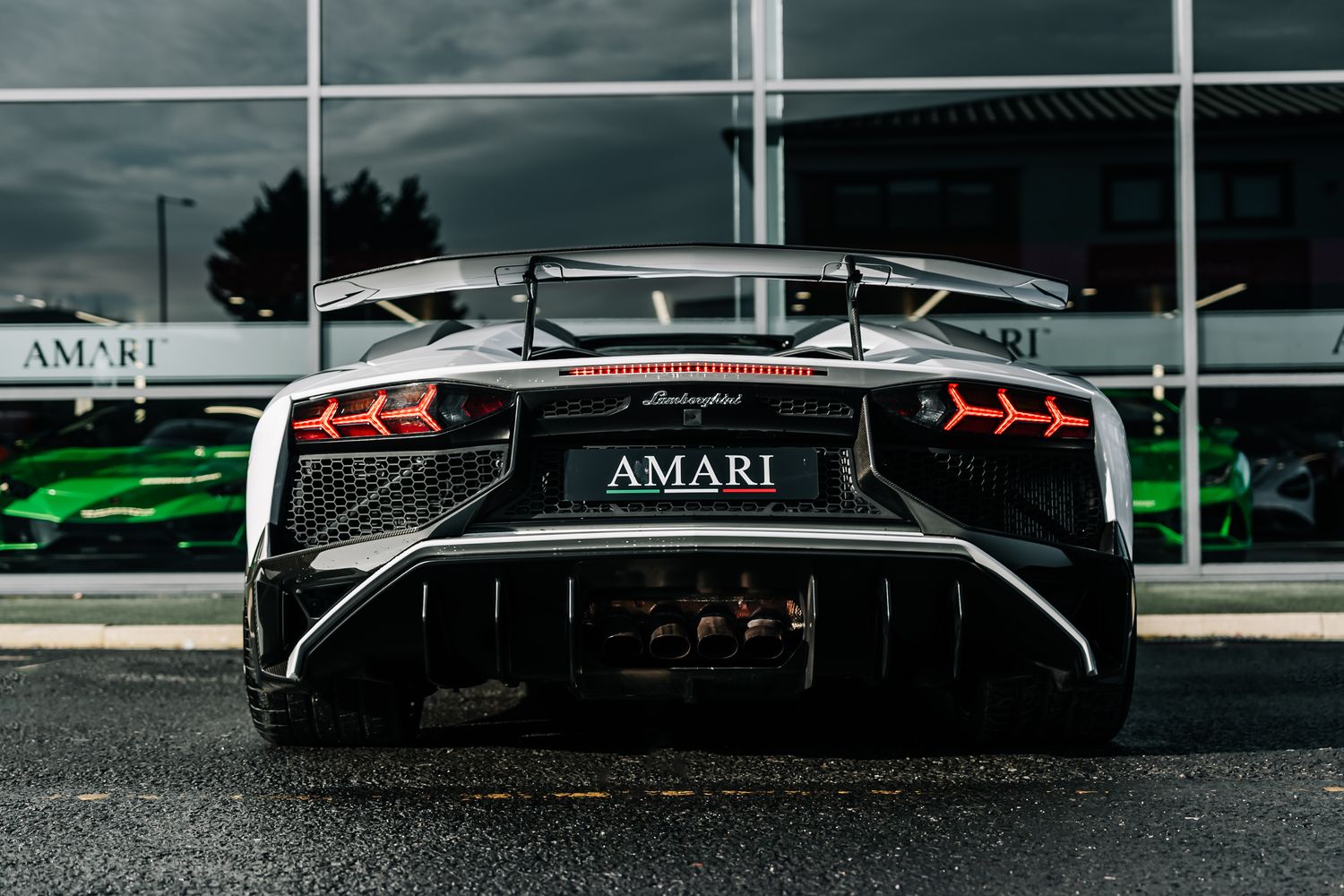 Lamborghini Aventador SV Roadster LP 750-4