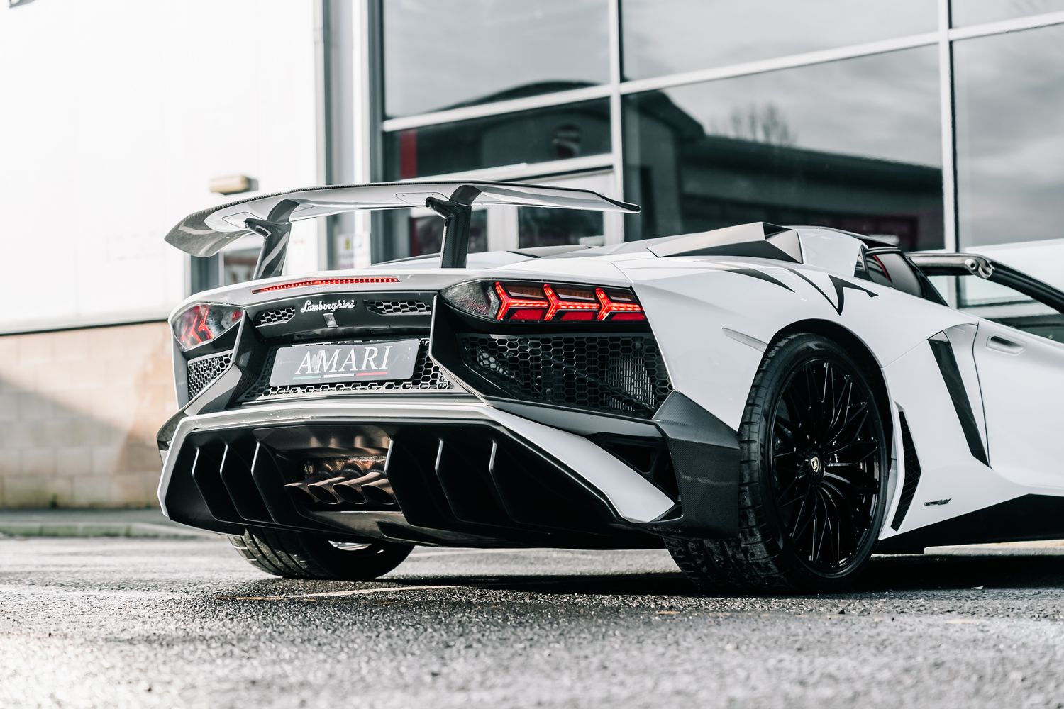 Lamborghini Aventador SV Roadster LP 750-4