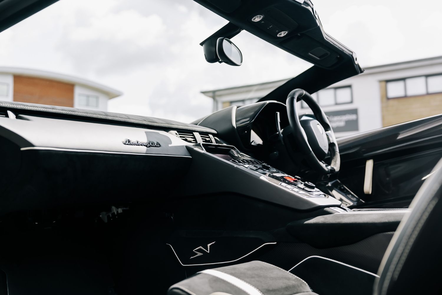 Lamborghini Aventador SV Roadster LP 750-4