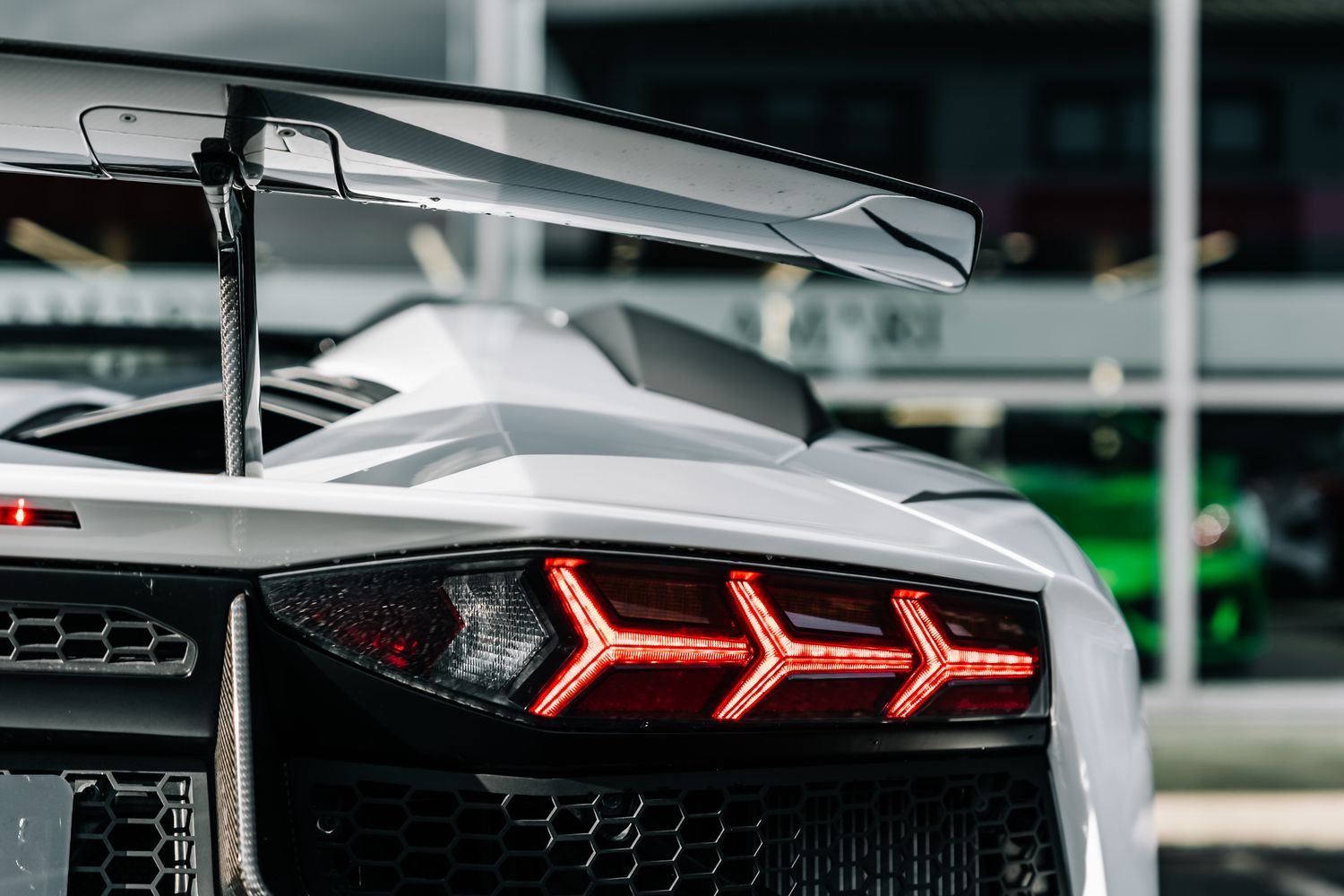 Lamborghini Aventador SV Roadster LP 750-4