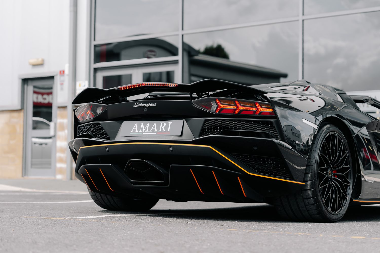 Lamborghini Aventador S Roadster LP 740-4