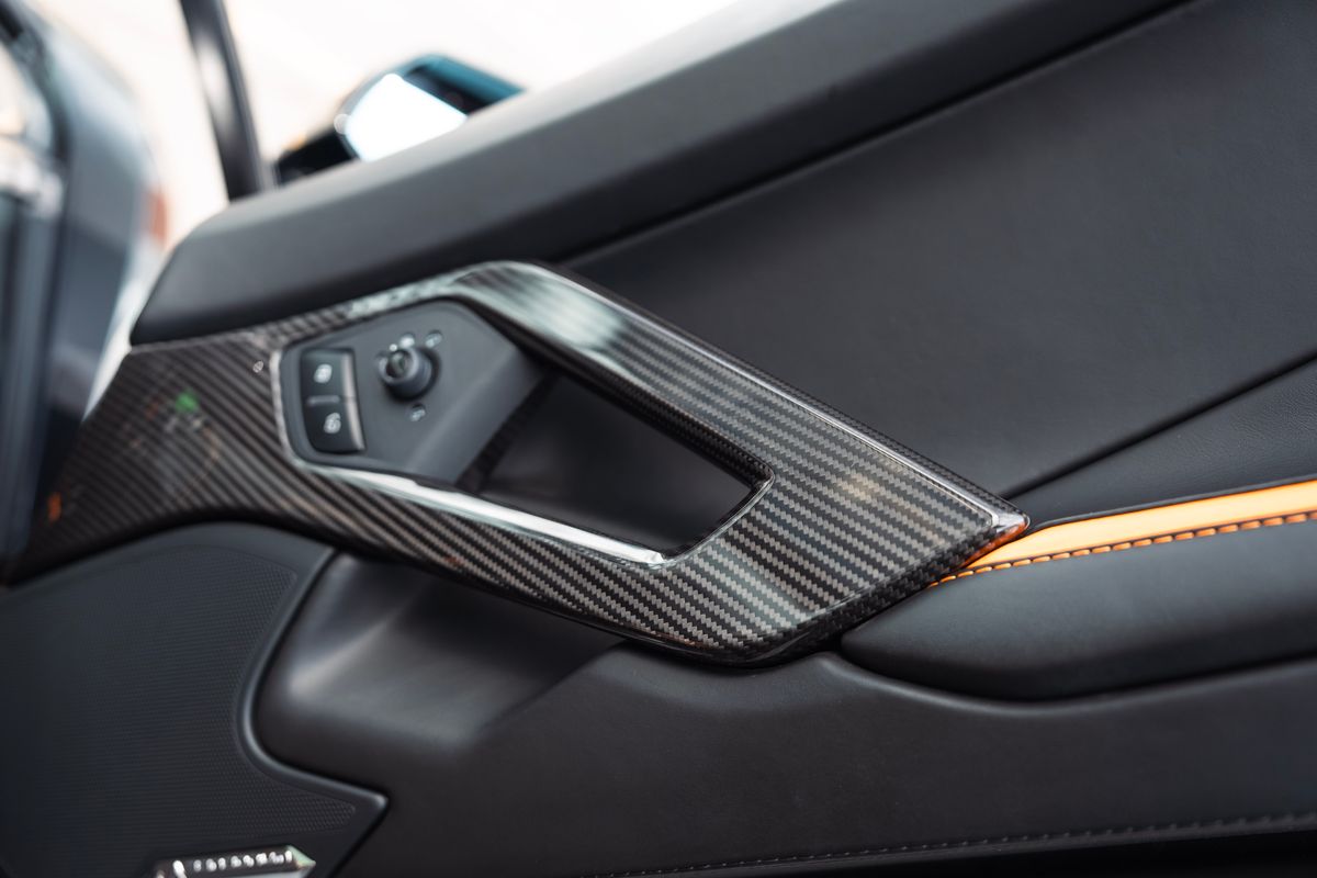 Lamborghini Aventador S Roadster LP 740-4