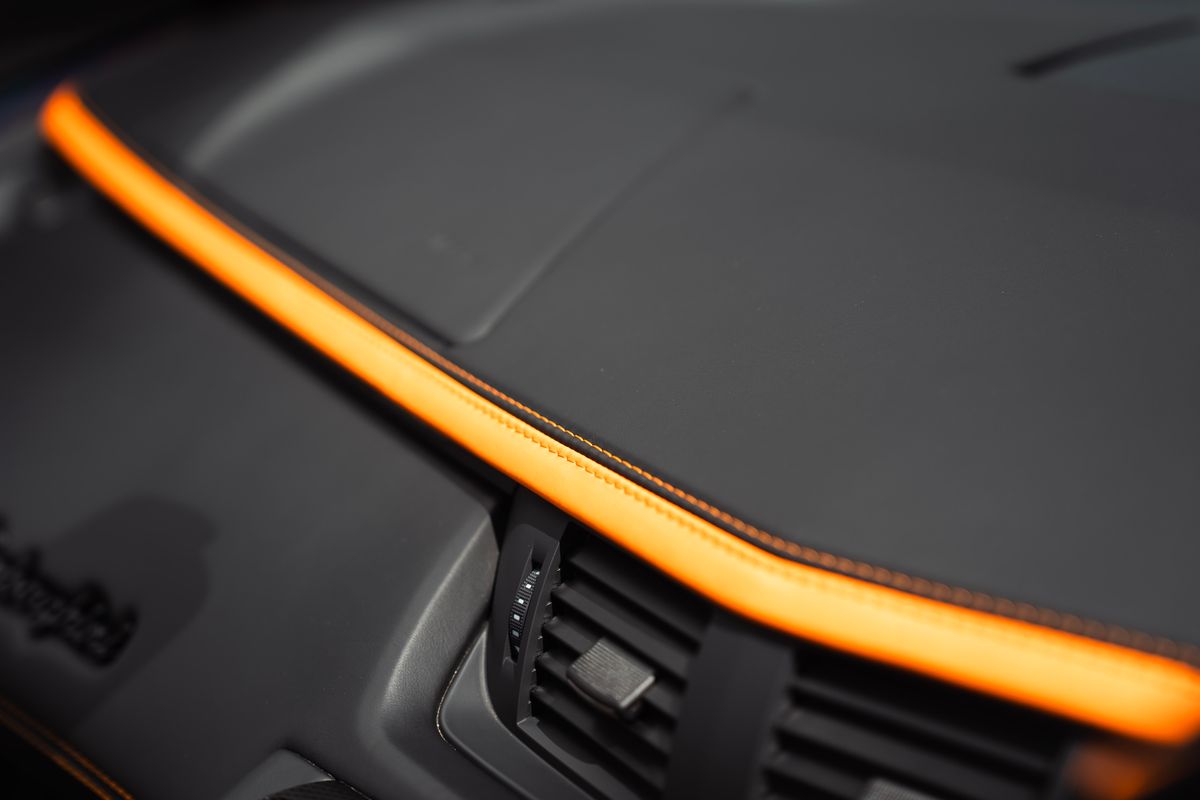 Lamborghini Aventador S Roadster LP 740-4