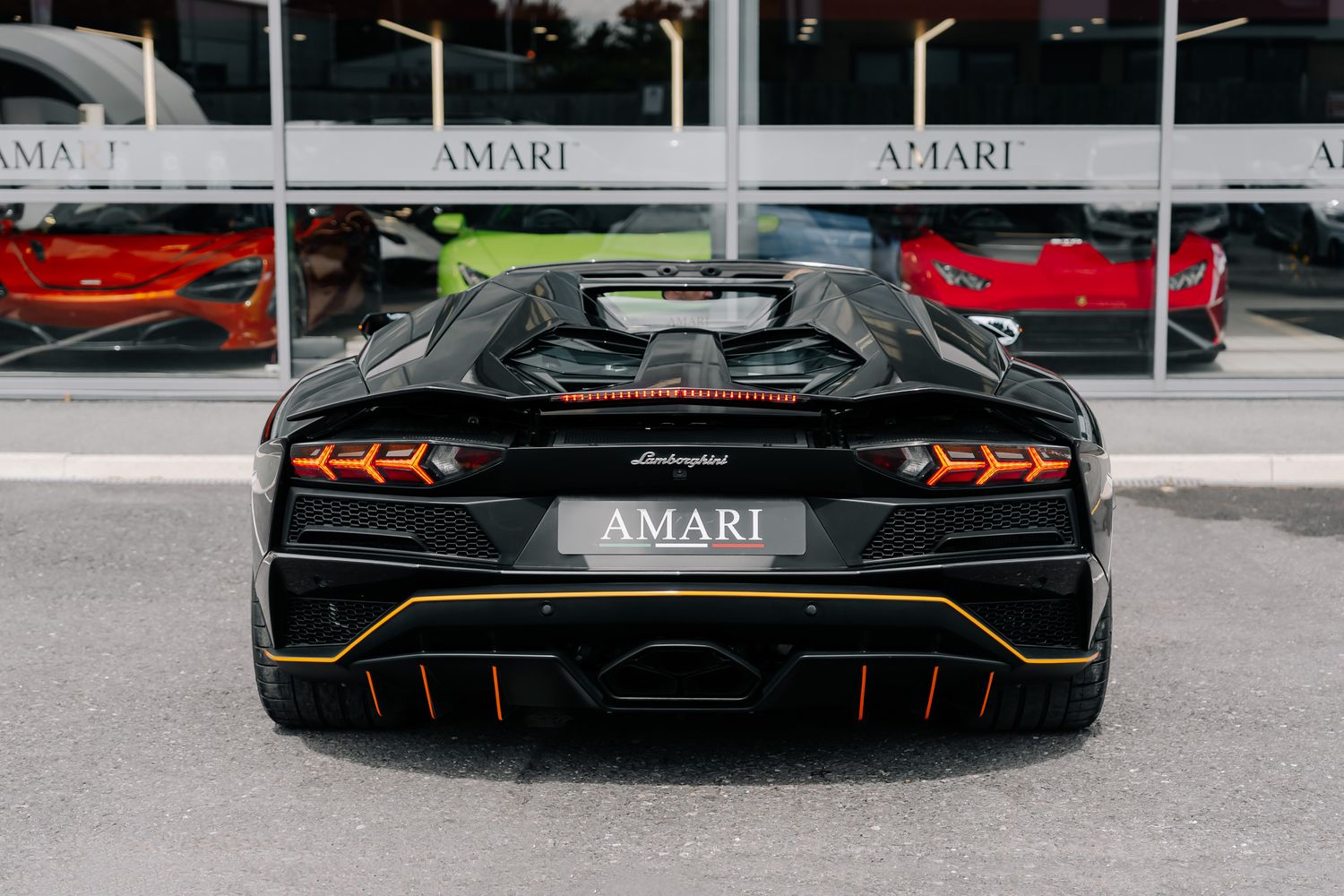 Lamborghini Aventador S Roadster LP 740-4