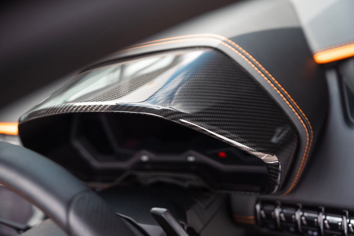 Lamborghini Aventador S Roadster LP 740-4