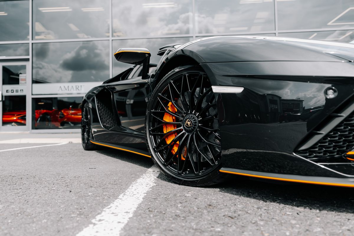 Lamborghini Aventador S Roadster LP 740-4