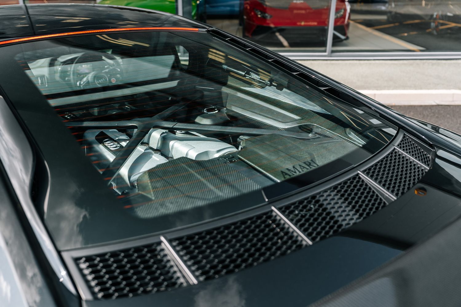 AUDI R8 Performance Carbon Black