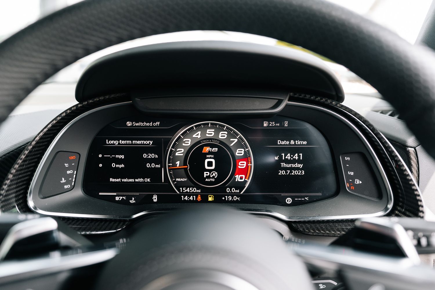 AUDI R8 Performance Carbon Black