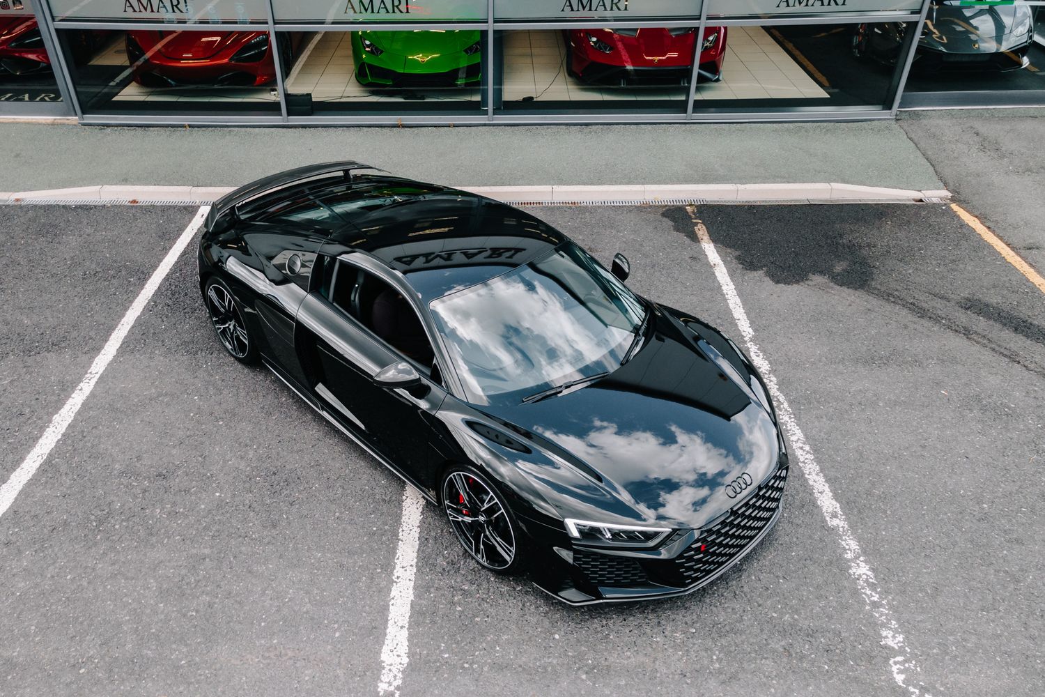 AUDI R8 Performance Carbon Black
