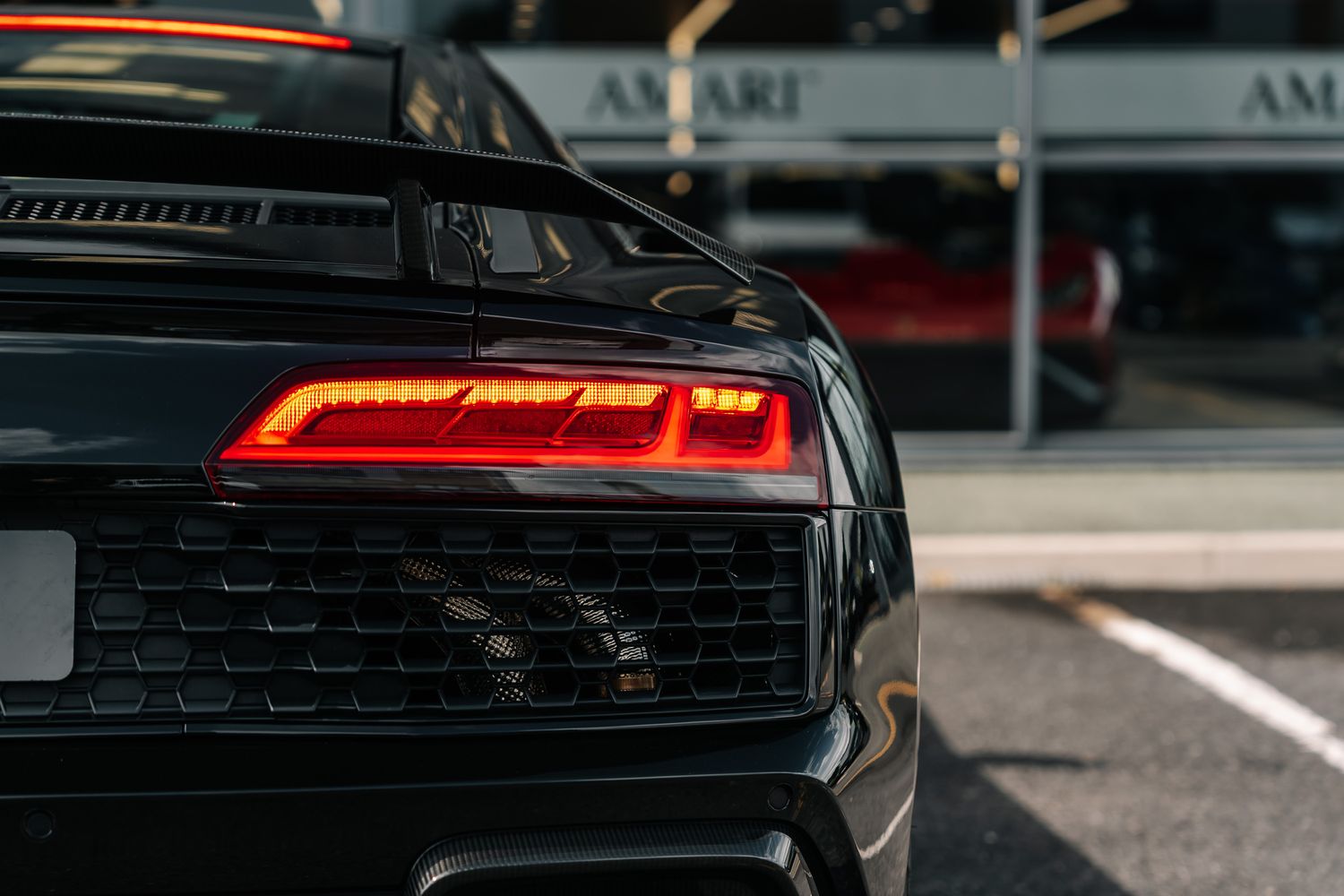 AUDI R8 Performance Carbon Black