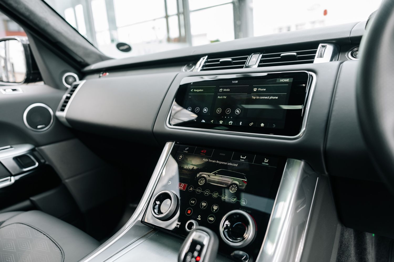 Land Rover Range Rover Sport SVR