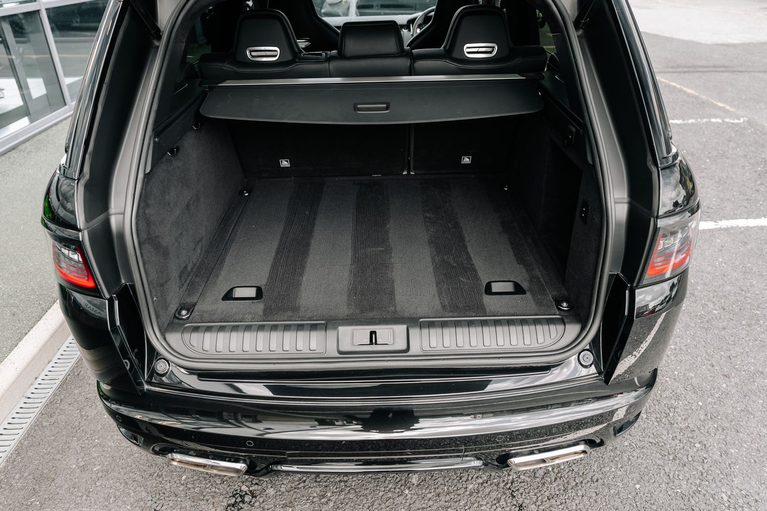 Land Rover Range Rover Sport SVR