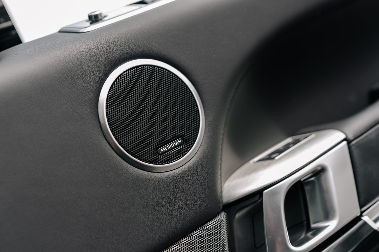 Land Rover Range Rover Sport SVR
