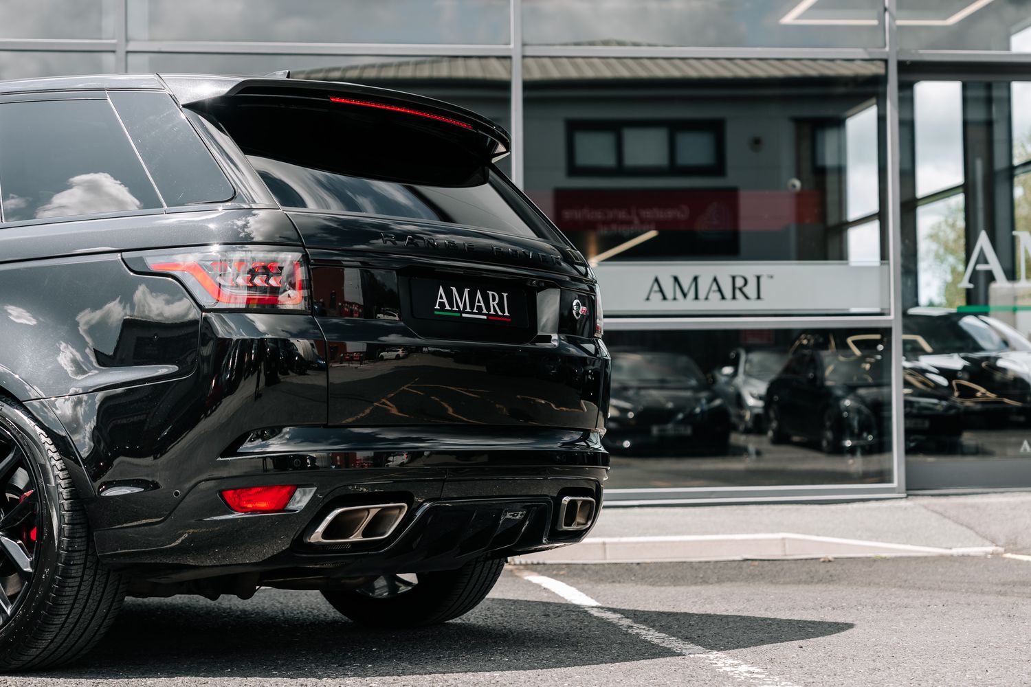 Land Rover Range Rover Sport SVR