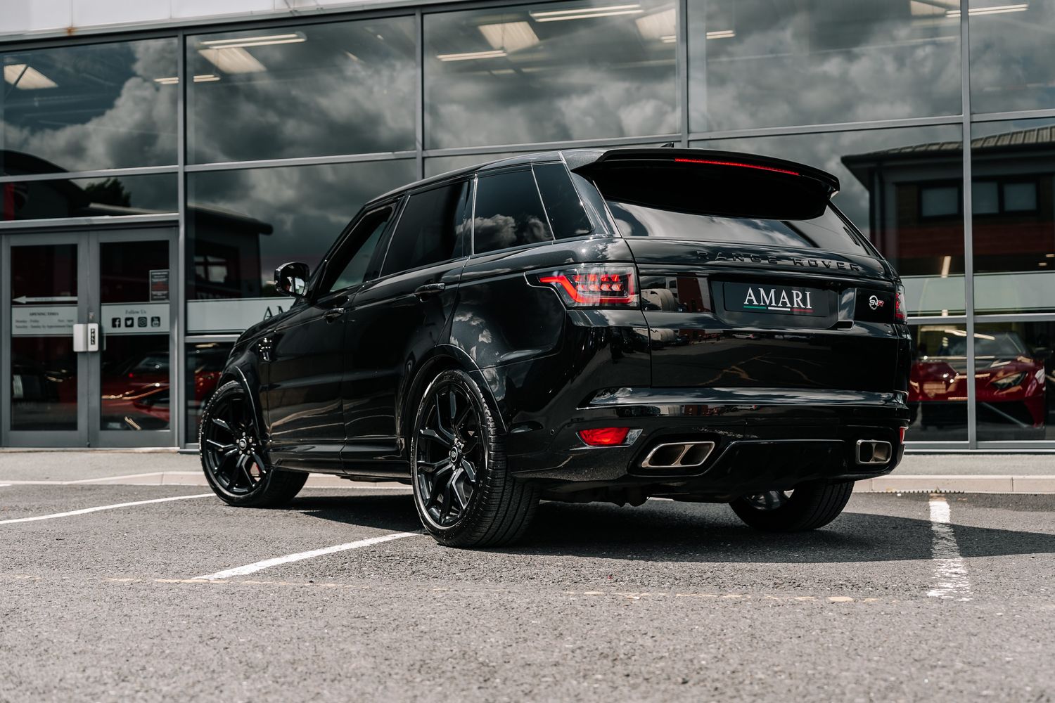 Land Rover Range Rover Sport SVR