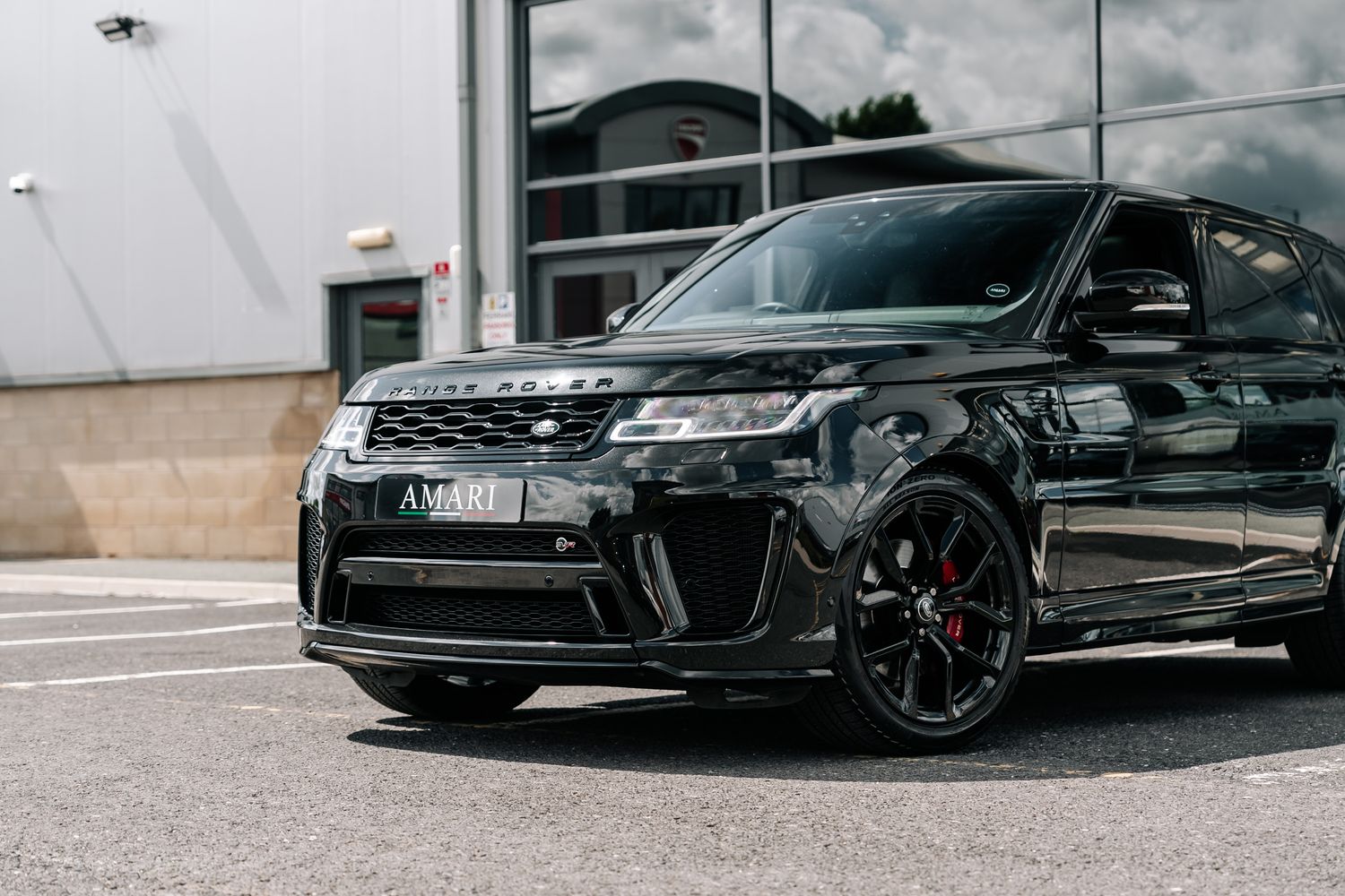 Land Rover Range Rover Sport SVR