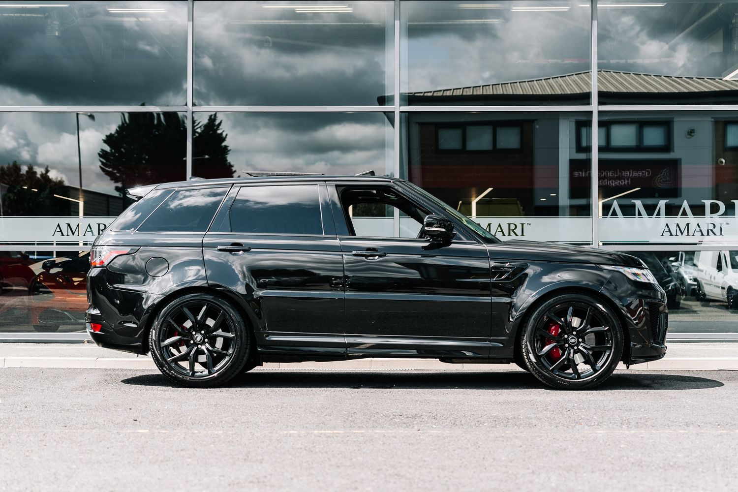 Land Rover Range Rover Sport SVR