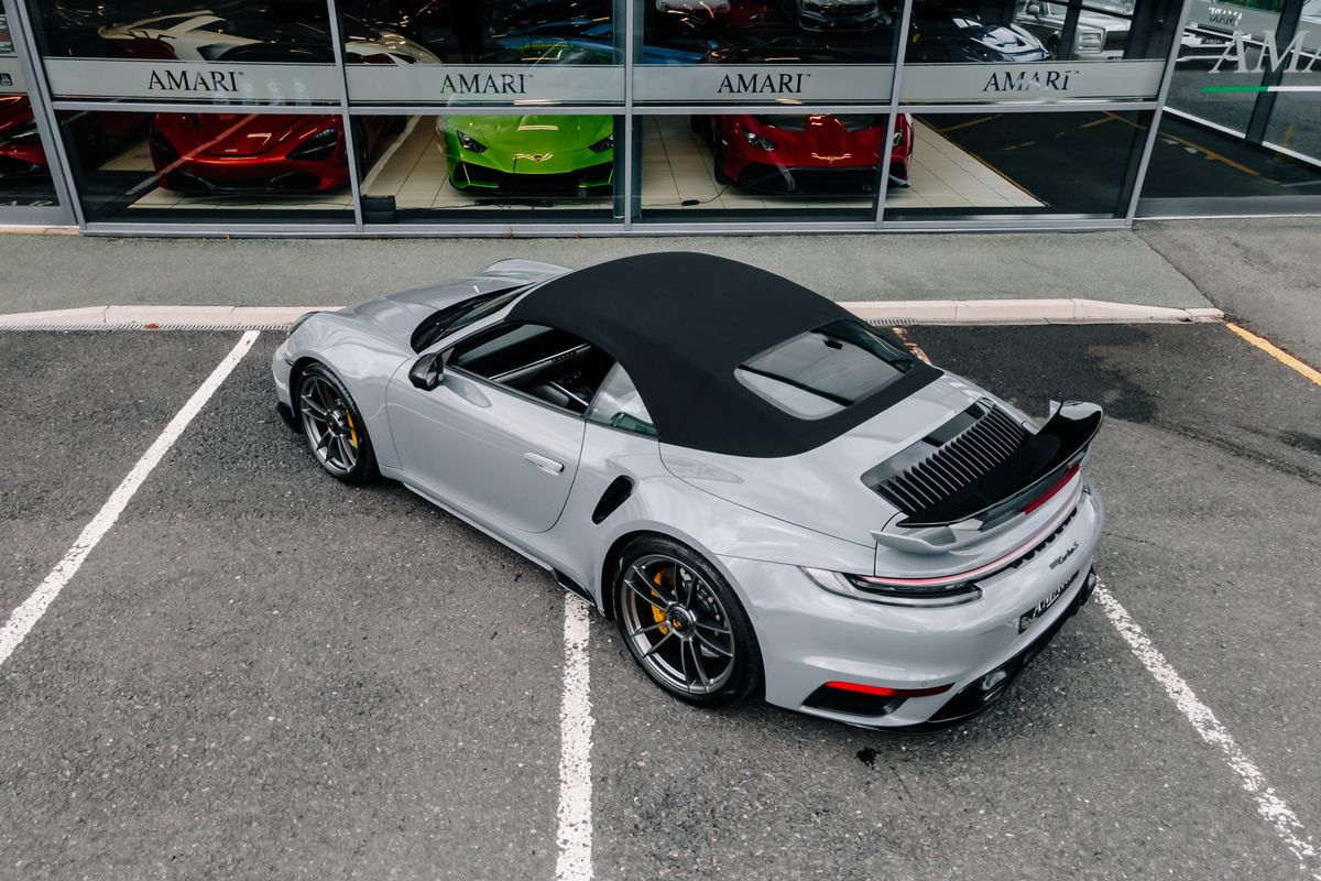 Porsche 911 Turbo S Cabriolet