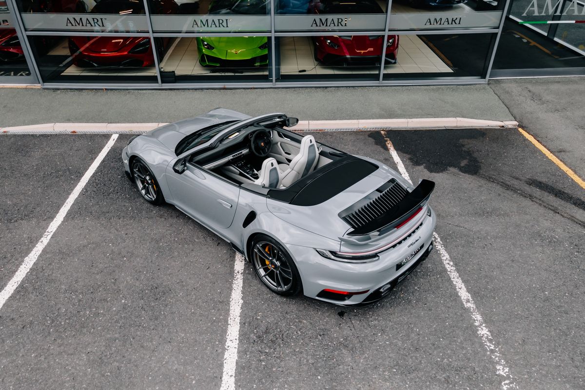 Porsche 911 Turbo S Cabriolet