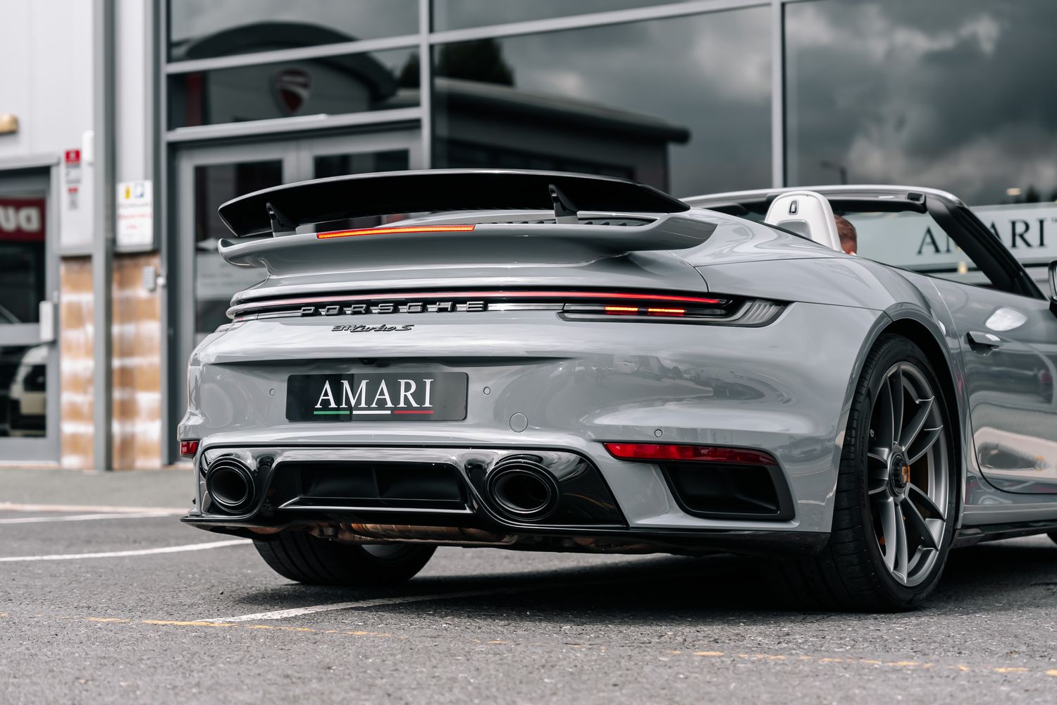 Porsche 911 Turbo S Cabriolet