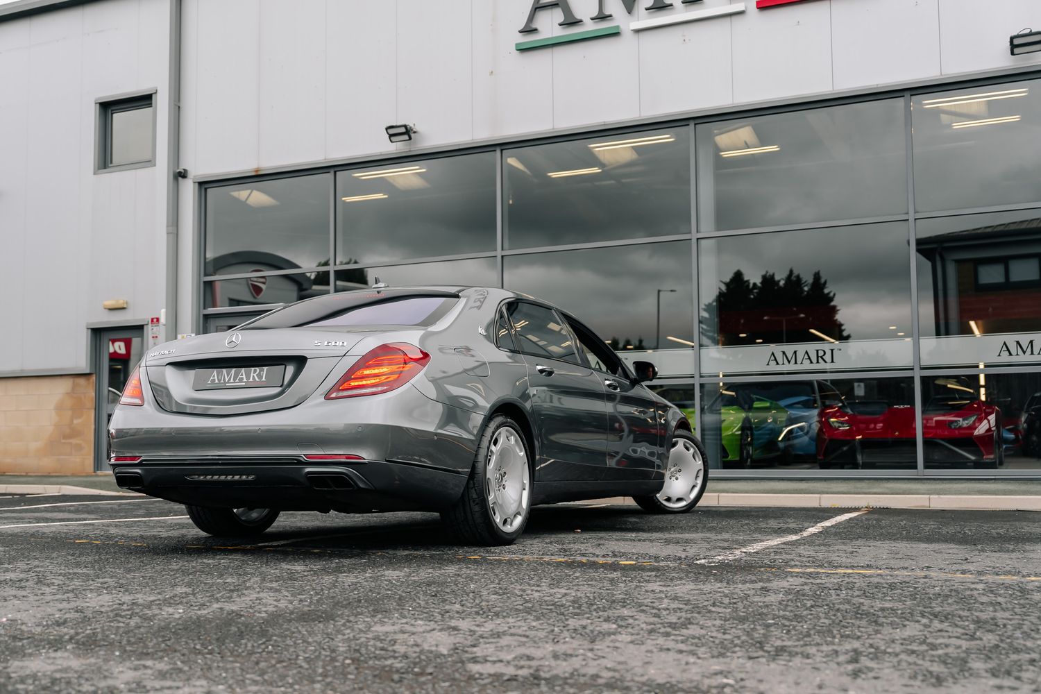 Mercedes-Benz S600 Maybach