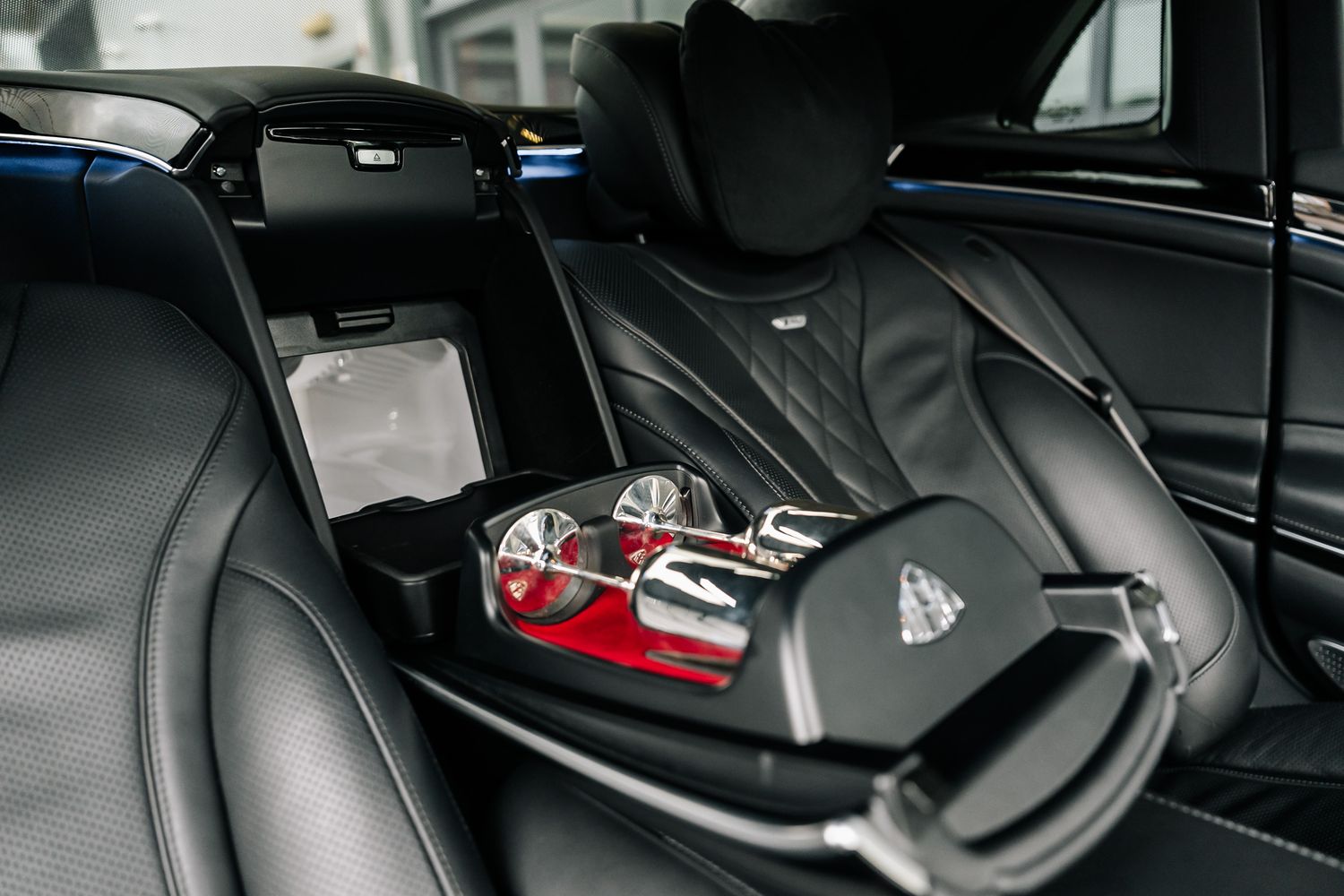 Mercedes-Benz S600 Maybach